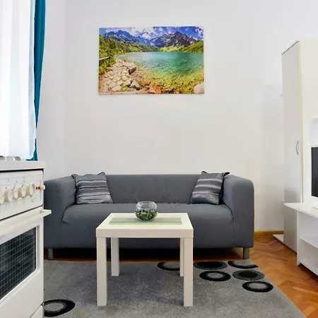 Studio Apartman Holiday Guest house